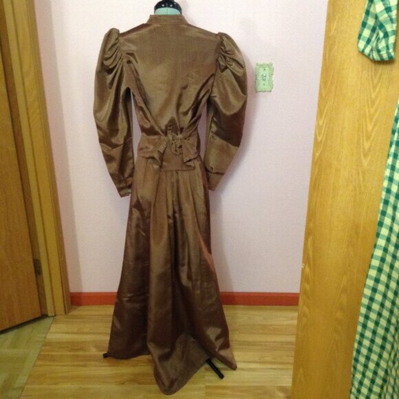 Wah Maker Victorian Gay '90s Style Suit w. Leg O' Mutton Sleeves - Picture 2 of 7